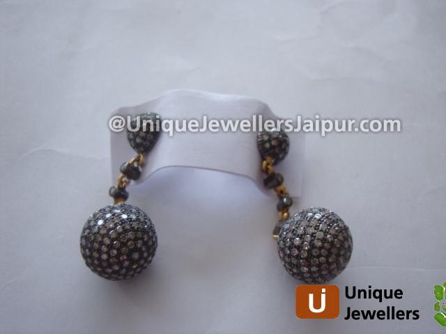 Diamond Studded Silver Ball Earing